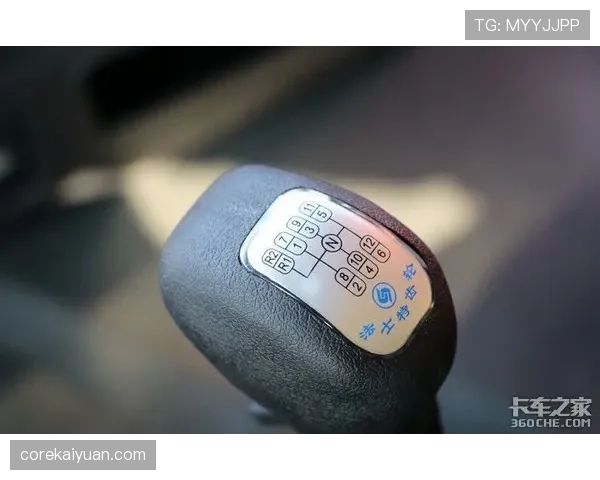 厄德高与罗德里控场能力对比：稳定性与节奏掌控的核心差异