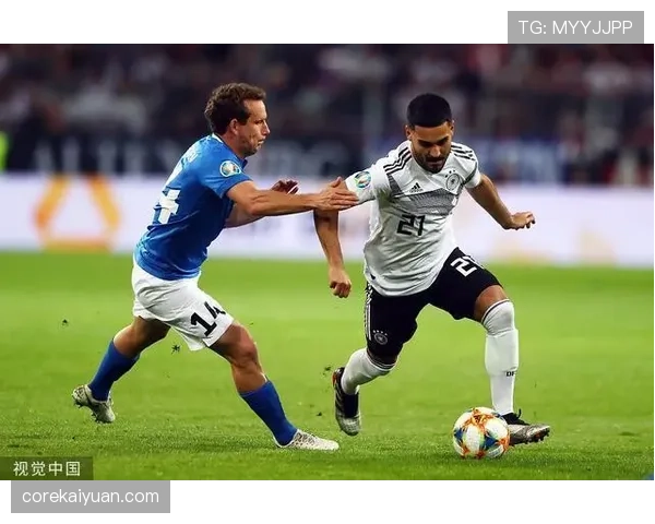 恩佐与巴尔韦德：中前场全能角色与战术价值的深度对比